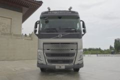 沃尔沃 全新FH重卡 460马力 6X4 自动挡牵引车(国六)