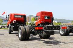 东风华神 T3 200马力 4X2 6.85米排半栏板载货车(速比4.875)(EQ1186GL6D11)