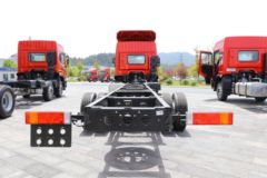 东风华神 T5 240马力 4X2 6.75米排半栏板载货车(EQ1186GL6D21)