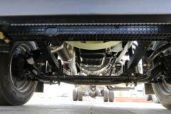 东风华神 T5 270马力 4X2 9.8米排半翼开启厢式载货车(EQ5186XYKL6D11) 东风华神 T5 270马力 4X2 9.8米排半翼开启厢式载货车(EQ5186XYKL6D11)