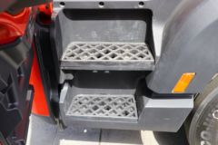 东风华神 T5 270马力 4X2 6.75米排半栏板载货车(EQ1186GL6D21)