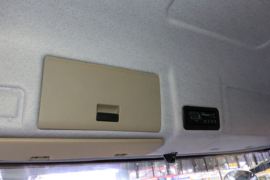 三一重工&nbsp;混凝土搅拌车驾驶室                                               图片