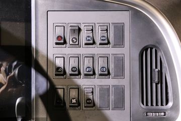 ��һ���� 307���� 8X4 7.99�����������賵(����)(SYM5320GJB1F)ͼƬ