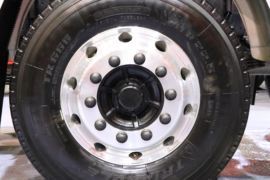 三一重工&nbsp;混凝土搅拌车底盘                                                图片