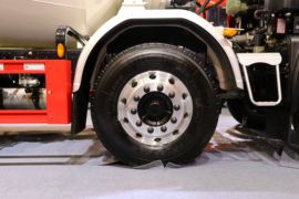 三一重工&nbsp;混凝土搅拌车底盘                                                图片