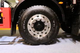 C系&nbsp;混凝土搅拌车底盘                                                图片