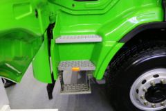 三一集团 350马力 8X4 5.6米自卸车(国六)(SYM3310ZZX1F)