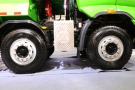 三一&nbsp;自卸车底盘                                                图片