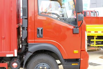 �й������ɶ����ó� ��ʨ 160���� 4.15�׵�����ʽ�Ῠ(����)ͼƬ