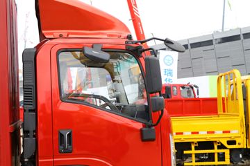 �й������ɶ����ó� ��ʨ 160���� 4.15�׵�����ʽ�Ῠ(����)ͼƬ