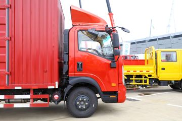 �й������ɶ����ó� ��ʨ 160���� 4.15�׵�����ʽ�Ῠ(����)ͼƬ