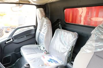 �й������ɶ����ó� ��ʨ 160���� 4.15�׵�����ʽ�Ῠ(����)ͼƬ