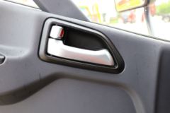 中国重汽成都商用车 瑞狮 160马力 4.15米单排厢式轻卡(国六)(CDW5040XXYHA1R6)