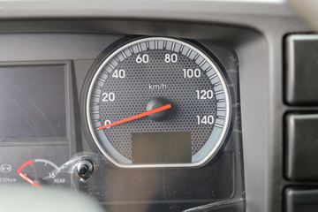 ���� ��ʮ��޿� 520���� 8X4 ������ҵ������(����)ͼƬ