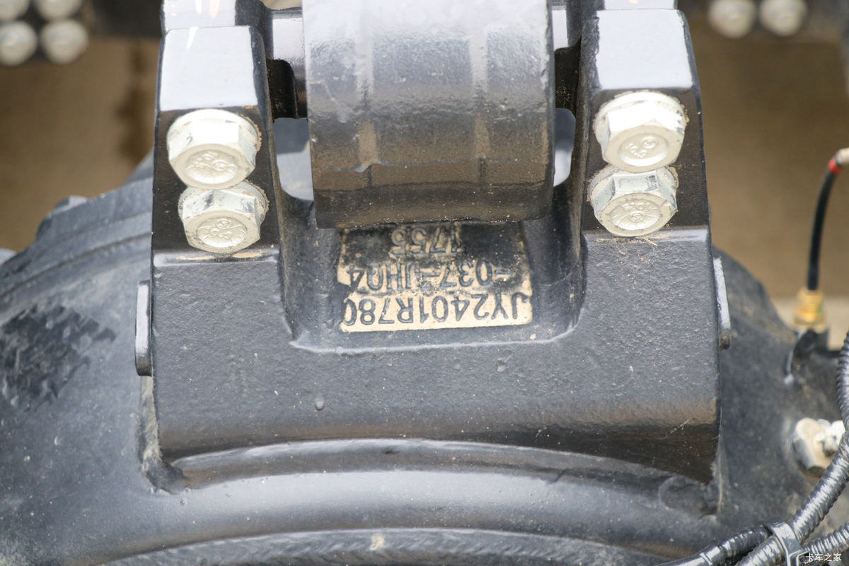  K7ؿ 560 6X4 AMTԶǣ(HFC4252P13K7E33S7V)                                                