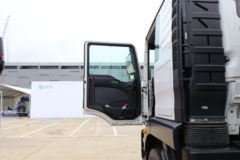 中国重汽 汕德卡SITRAK G5 350马力 8X4 7.75方混凝土搅拌车(亚特重工牌)(TZ5317GJBZGCEB)