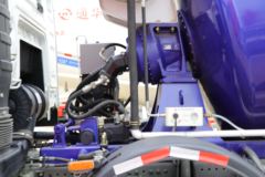 中国重汽 汕德卡SITRAK G5 350马力 8X4 7.75方混凝土搅拌车(亚特重工牌)(TZ5317GJBZGCEB)