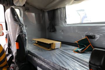 �й����� �ǵ¿�SITRAK G7�ؿ� 2021�� 480���� 6X4ǣ����ͼƬ