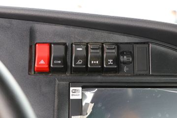 �й����� �ǵ¿�SITRAK G7�ؿ� 2021�� 480���� 6X4ǣ����ͼƬ