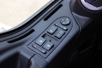 �й����� �ǵ¿�SITRAK G7�ؿ� 2021�� 480���� 6X4ǣ����ͼƬ