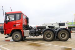 陕汽重卡 德龙X3000 550马力 6X4 牵引车(平顶)(SX4250XC42)