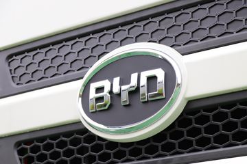 ���ǵ� Q3 26T 6X4 ���綯ǣ����ͼƬ