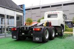比亚迪 Q3 26T 6X4 纯电动牵引车
