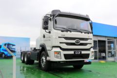 比亚迪 Q3 26T 6X4 纯电动牵引车