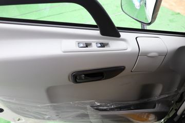 ���ǵ� Q3 26T 6X4 ���綯ǣ����ͼƬ