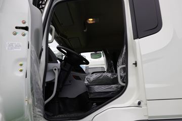 ���ǵ� Q3 26T 6X4 ���綯ǣ����ͼƬ