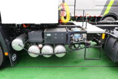 比亚迪 Q3 26T 6X4 纯电动牵引车