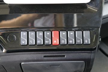 ���ǵ�T31 31T 8X4 5.6�״��綯��ж��ͼƬ