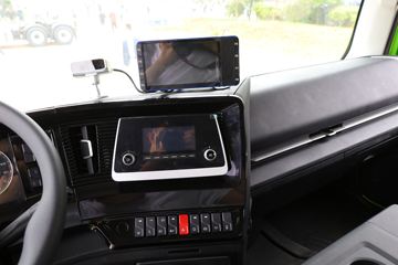 ���ǵ�T31 31T 8X4 5.6�״��綯��ж��ͼƬ