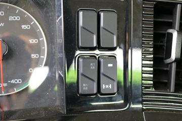 ���ǵ�T31 31T 8X4 5.6�״��綯��ж��ͼƬ