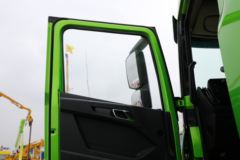 比亚迪T31 31T 8X4 5.6米纯电动自卸车(BYD3310C2EV1)