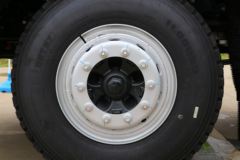 比亚迪T31 31T 8X4 5.6米纯电动自卸车(BYD3310C2EV1)