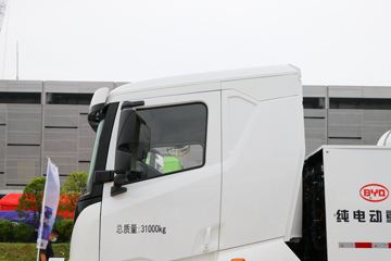 ���ǵ�T31 31T 8X4 7���������������䳵(�м�����)(BYD5310GJBEV1)ͼƬ