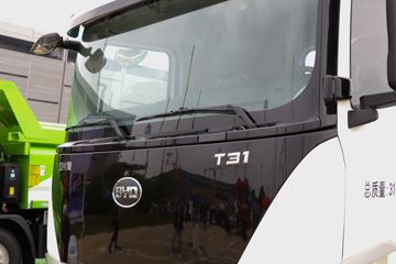 ���ǵ�T31 31T 8X4 7���������������䳵(�м�����)(BYD5310GJBEV1)ͼƬ
