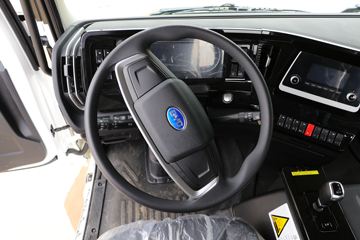 ���ǵ�T31 31T 8X4 7���������������䳵(�м�����)(BYD5310GJBEV1)ͼƬ