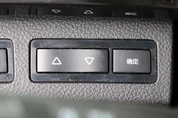 ���ǵ�T31 31T 8X4 7���������������䳵(�м�����)(BYD5310GJBEV1)ͼƬ