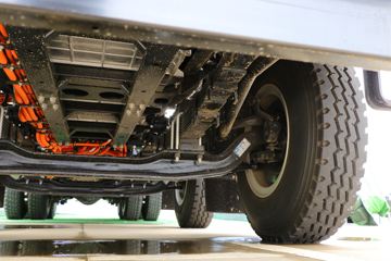 ���ǵ�T31 31T 8X4 7���������������䳵(�м�����)(BYD5310GJBEV1)ͼƬ