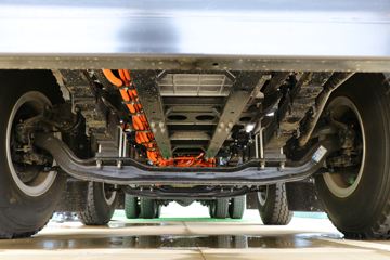 ���ǵ�T31 31T 8X4 7���������������䳵(�м�����)(BYD5310GJBEV1)ͼƬ