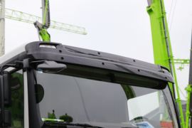 青岛解放底盘&nbsp;混凝土搅拌车外观                                                图片