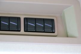 青岛解放底盘&nbsp;混凝土搅拌车驾驶室                                               图片