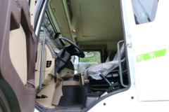 青岛解放 JH6重卡 Pro卓越版 320马力 8X4 7.92方混凝土搅拌运输车(中联牌)(ZLJ5312GJBJH5E)