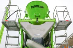 青岛解放 JH6重卡 Pro卓越版 320马力 8X4 7.92方混凝土搅拌运输车(中联牌)(ZLJ5312GJBJH5E)