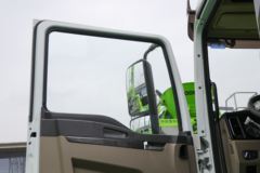 陕汽重卡 德龙M3000S Pro 340马力 8X4 7.82方混凝土搅拌运输车(中联牌)(ZLJ5312GJBL6E)