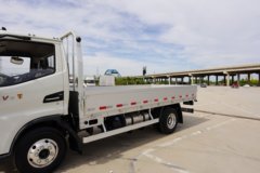 江淮 骏铃V6 150马力 4X2 4.22米单排栏板轻卡(全铝车厢)(HFC1043P32K1C7S)