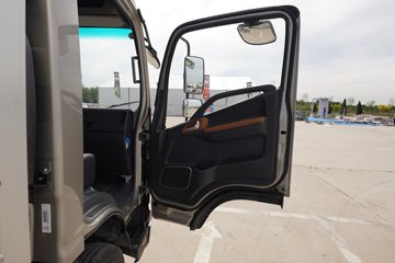 ���� ����A8 150���� 4.15�׵�����ʽ�Ῠ(6��)ͼƬ