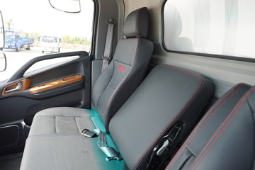 ���� ����A8 150���� 4.15�׵�����ʽ�Ῠ(6��)ͼƬ